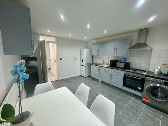 Tottenham Velvet Suites Londra Dış mekan fotoğraf